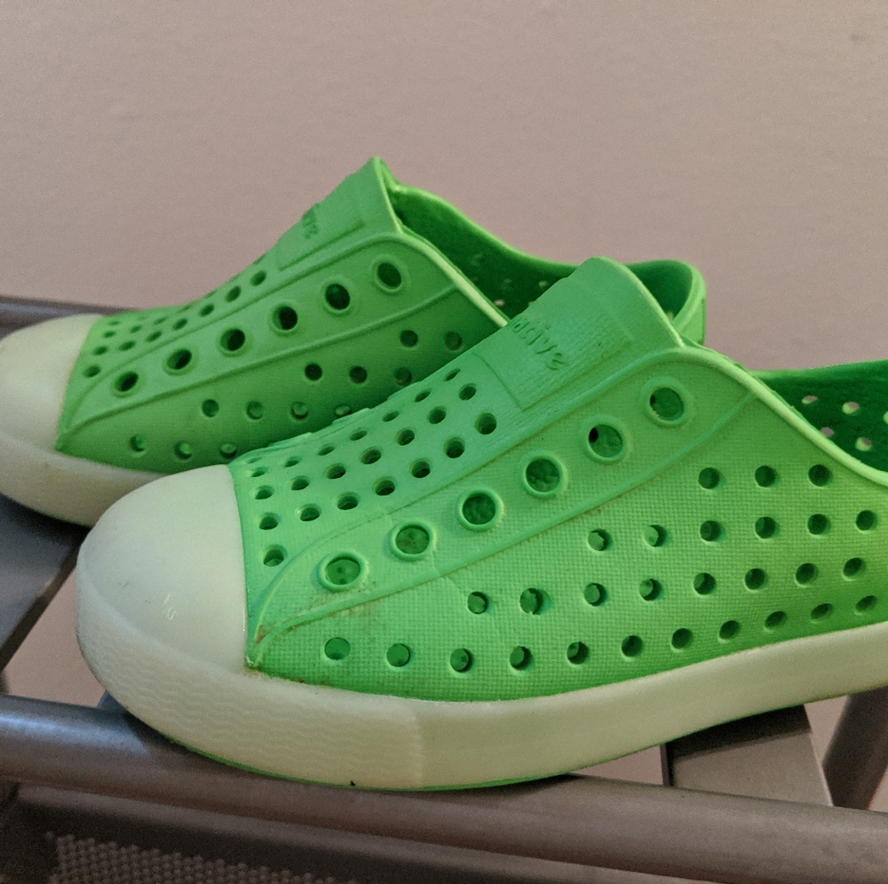 Lime green, Jefferson glow in the dark natives